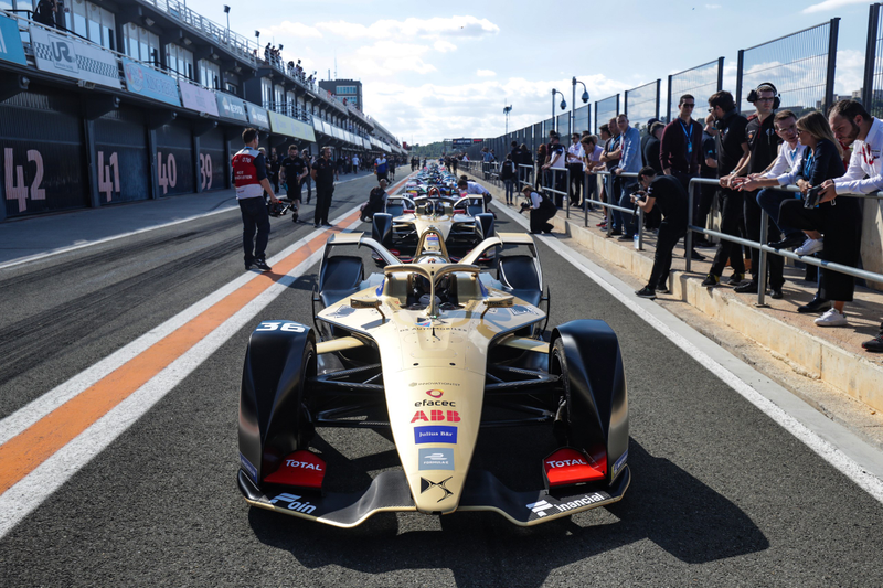 Illustration for article titled The New Formula E Cars Are Already Way Faster Than Last Season